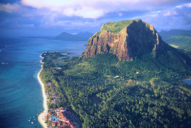 Mauritius Travel Guide: Essential Facts and Information